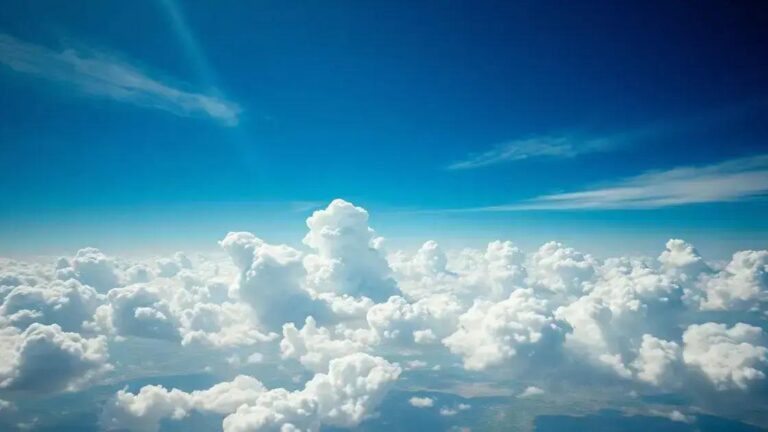 Nuvens em falta intensificam o aquecimento global, alerta estudo recente