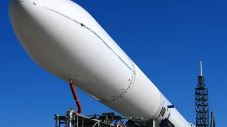 New Glenn: O foguete de Bezos que promete revolucionar cargas espaciais