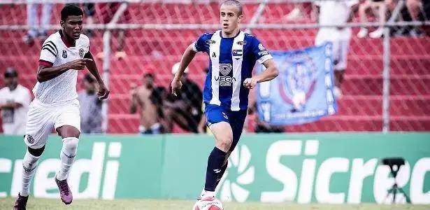 médio conciliar futebol