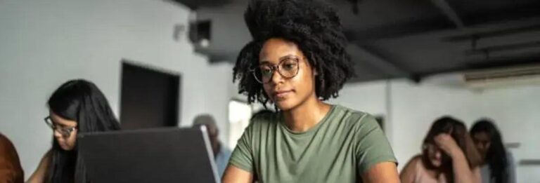 O que faz um tecnólogo e como se diferencia de um bacharelado?