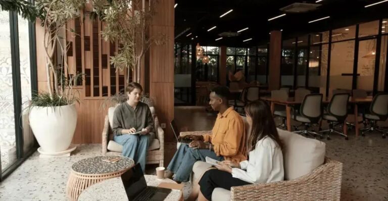 Como a vulnerabilidade no networking transforma desafios em oportunidades